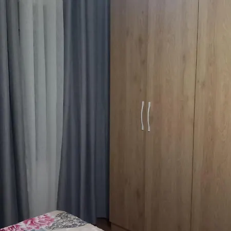 Apartament *